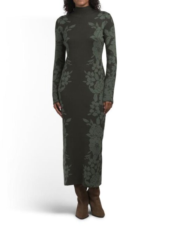 Taylor Dresses & Skirts - TAYLOR Long Sleeve Floral Sweater Knit Maxi Dress